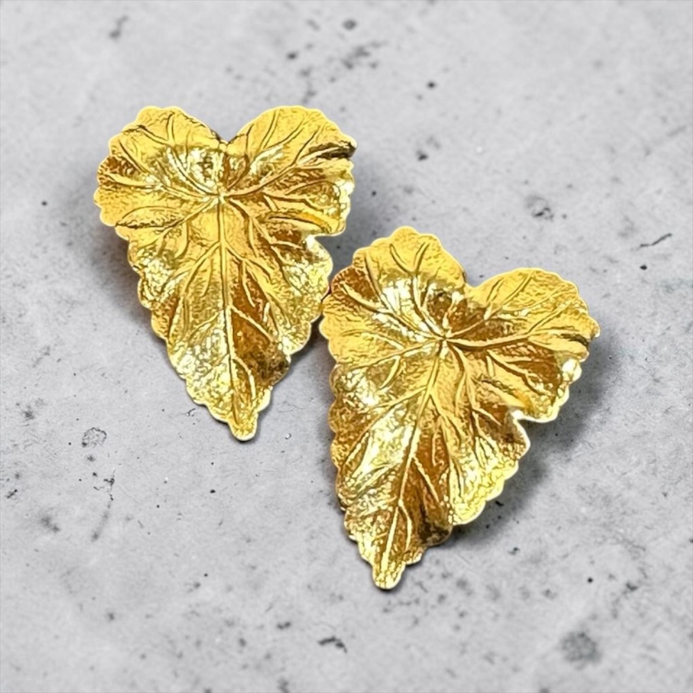 Gold Leaf Stud Earrings Gold Tone Textured Heart Foliage